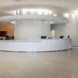 4* Отель Hilton Helsinki Airport