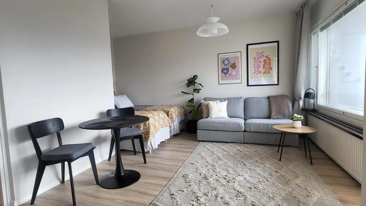 Direct Train To Helsinki And Airport, Near Shopping Center Apartment Vantaa