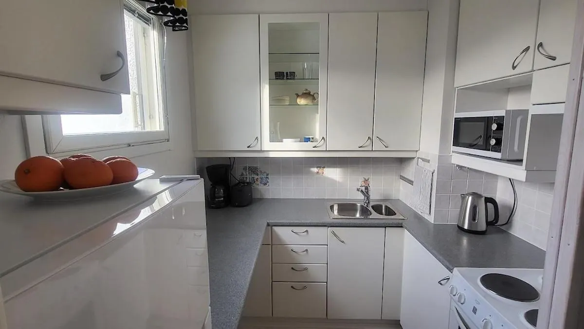 Direct Train To Helsinki And Airport, Near Shopping Center Apartment Vantaa