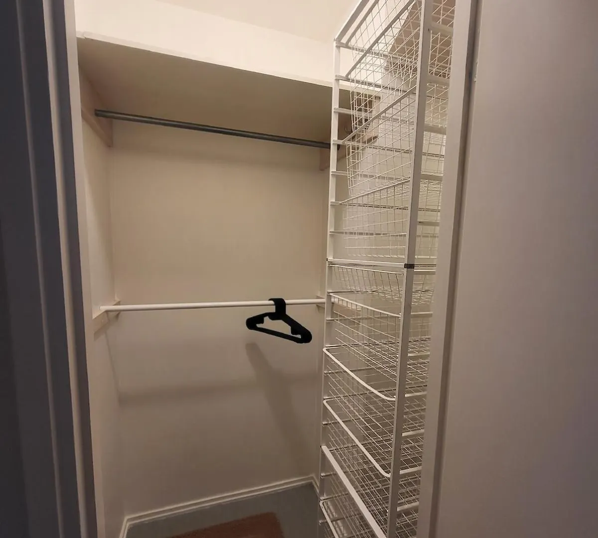 Direct Train To Helsinki And Airport, Near Shopping Center Apartment Vantaa