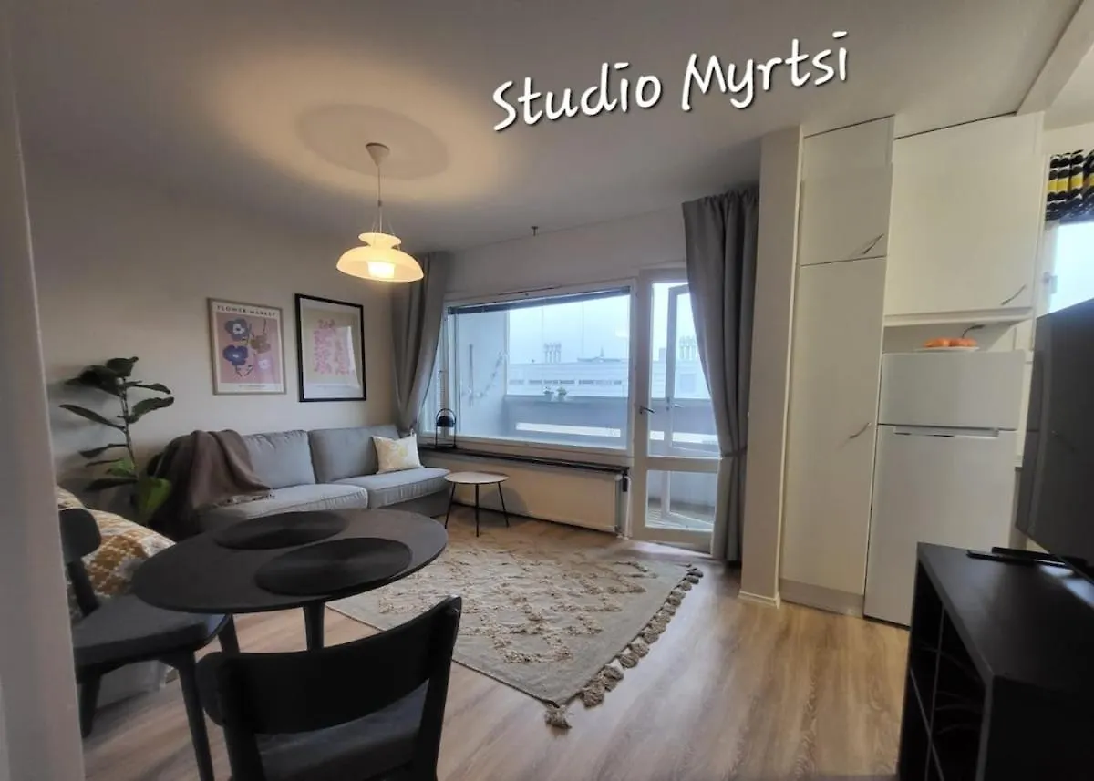 Direct Train To Helsinki And Airport, Near Shopping Center Apartment Vantaa