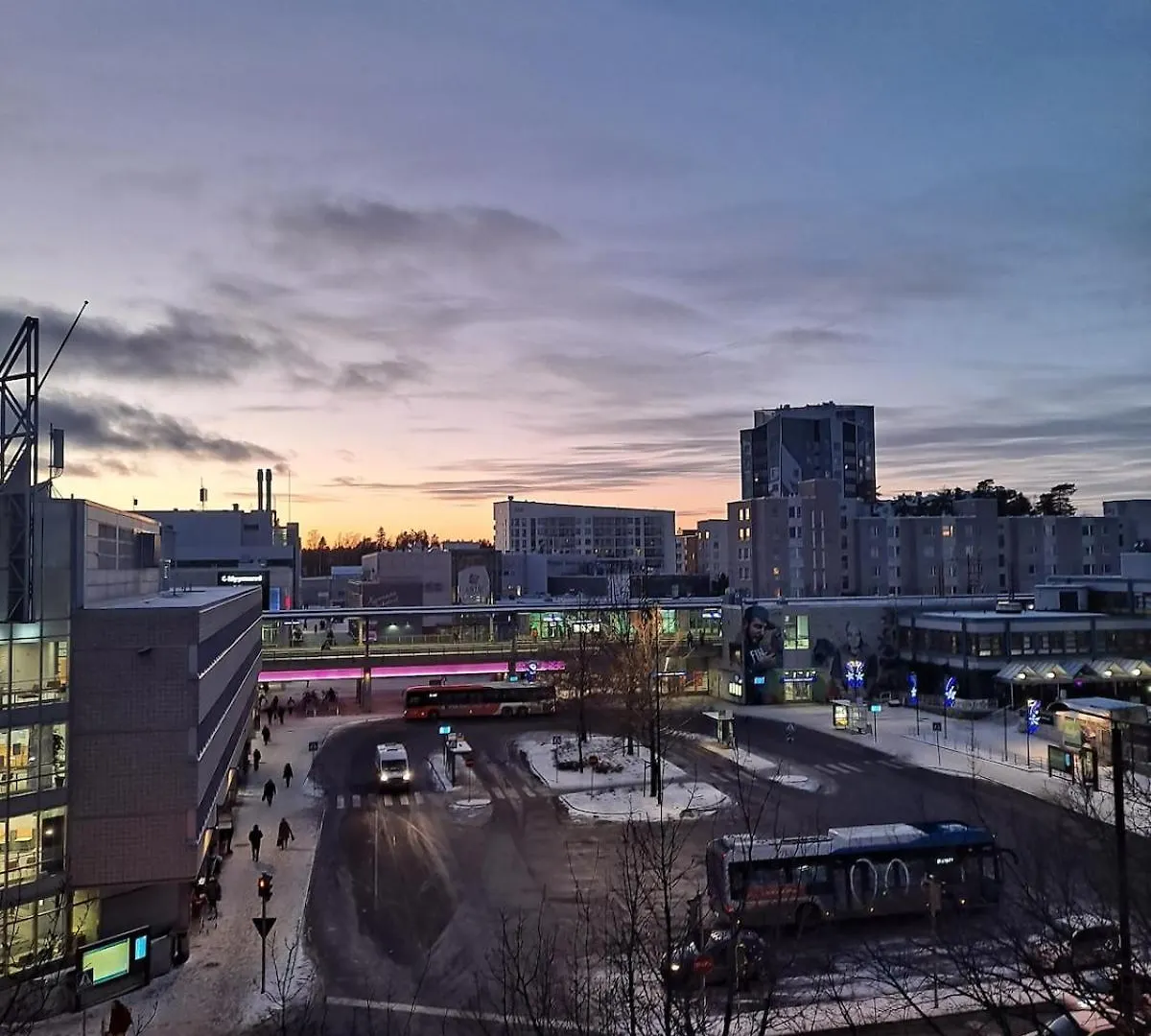 Direct Train To Helsinki And Airport, Near Shopping Center Apartment Vantaa