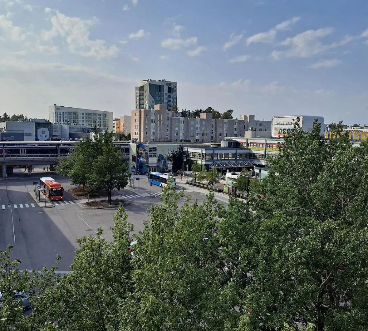 Direct Train To Helsinki And Airport, Near Shopping Center Apartment Vantaa 0*,  Finland